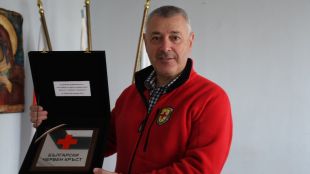 Националният съвет на Българския Червен кръст награди планинските спасители и