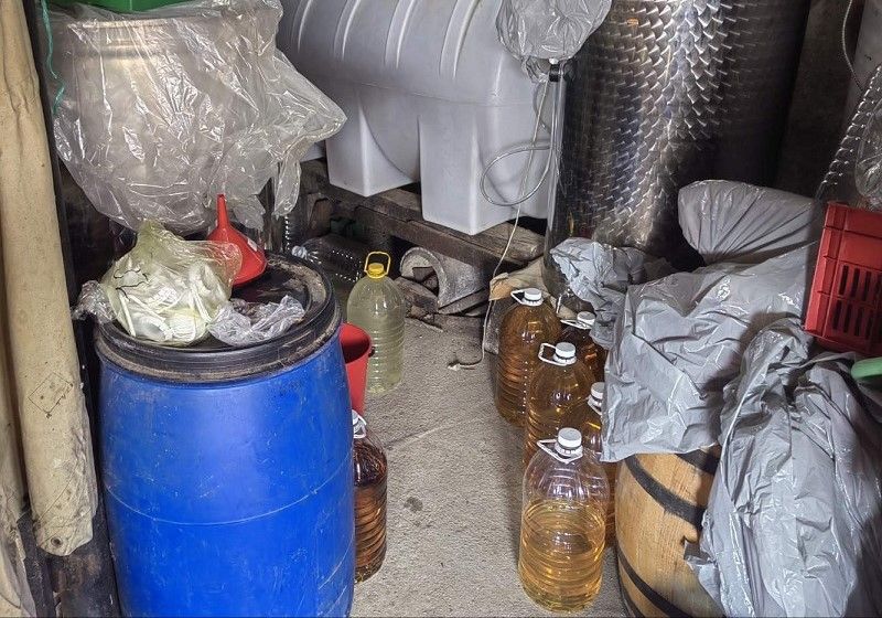 Митнически служители от Териториална дирекция Митница Бургас иззеха 4125 литра