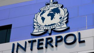 Интерпол арестува група професионални убийци извършващи поръчкови убийства в Гърция Според