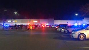 Въоръжен с огнестрелно оръжие мъж откри огън в супермаркет в