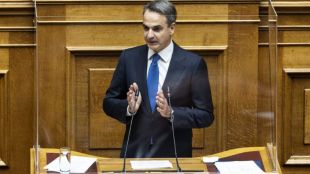 Опозицията в Гърция не успя да свали правителството на Кириакос