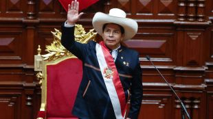 Мексиканските власти предоставиха убежище на семейството на бившия перуански президент