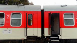 Големия закъснения на влакове заради аварии Два влака от София