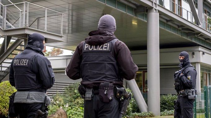 Мъжът, който беше задържан от полицията в германския град Дрезден,