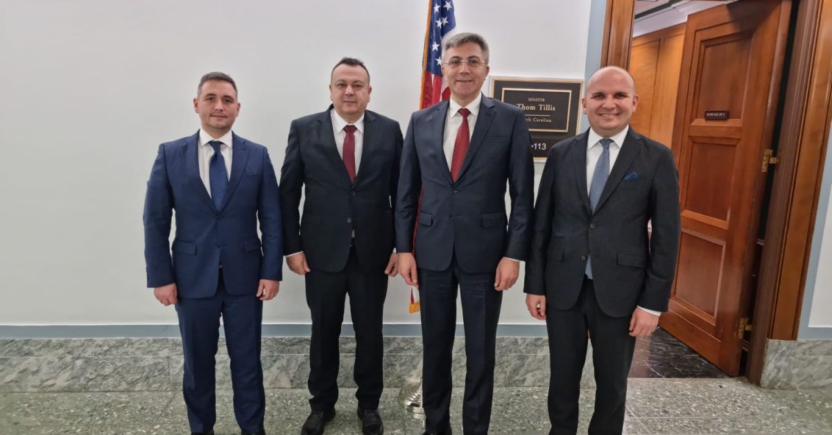 Председателят на ДПС Мустафа Карадайъ участва в Интерпарламентарния форум по