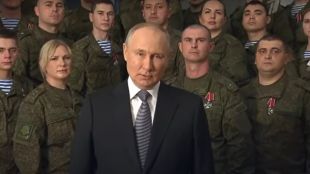 Руският президент Владимир Путин обяви планове за укрепване на отбранителната