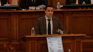 Явор Божанков беше освободен като секретар на 48 ото Народно събрание