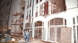 Взрив разби софийския хотел Амбасадор преди 22 годиниЕксплозията откъсва главата