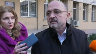 Министърът на здравеопазването д р Асен Меджидиев дава информация за недотига