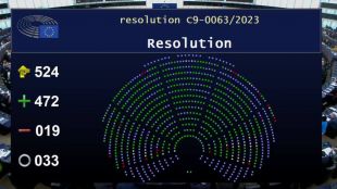 В резолюция приета в четвъртък Европейският парламент настоява руското политическо