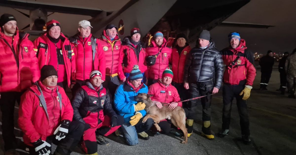 Българските планински спасители и кучетата, които заминаха за Турция, имат