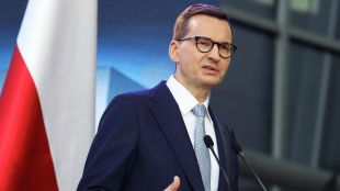 Премиерът на Полша Матеуш Моравецки омаловажи опасенията че Републиканската партия