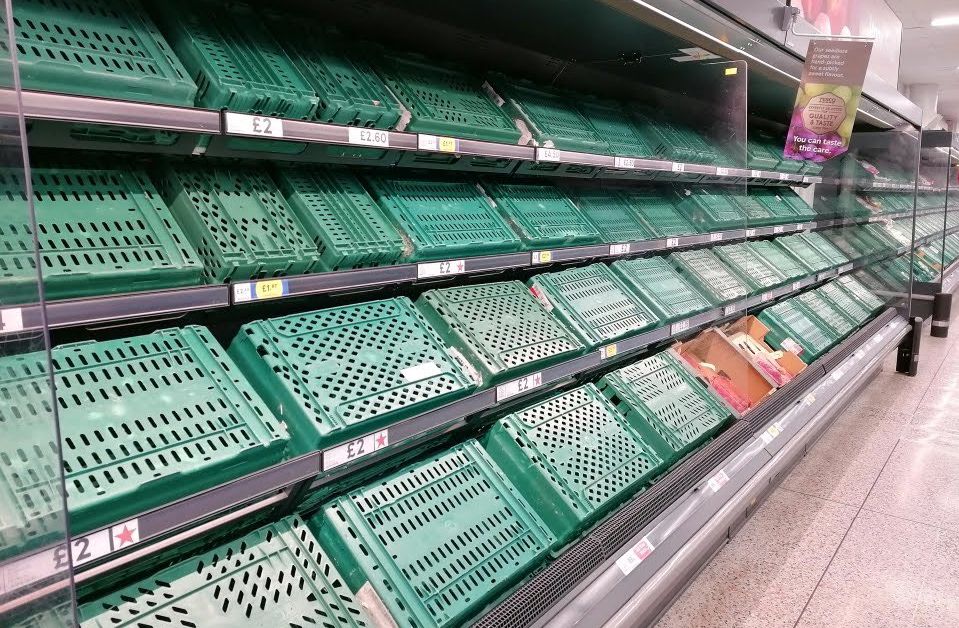 Големите британски групи супермаркети са извикани на среща с представители