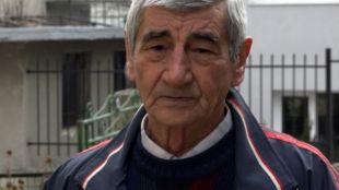73 годишният Петър от Варна цял живот е въртял волана без