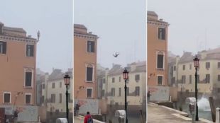 Властите на Венеция издирват мъж, скочил от сграда в един