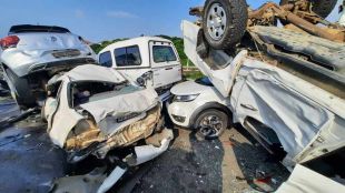 Масова катастрофа затвори централна магистрала в Южна Африка по време
