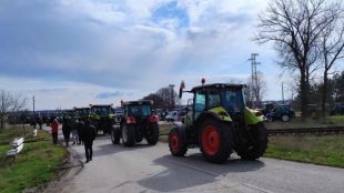Земеделски производители от област Перник излязоха на протест Недоволството е
