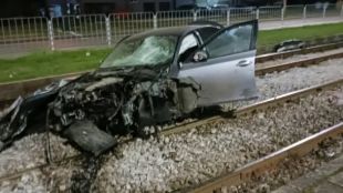Автомобил е катастрофирал на бул Ботвградско шосе в София Колата