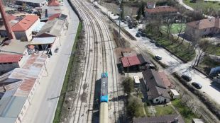 Преустановено е движението на влаковете в междугарието Костенец – Ихтиман