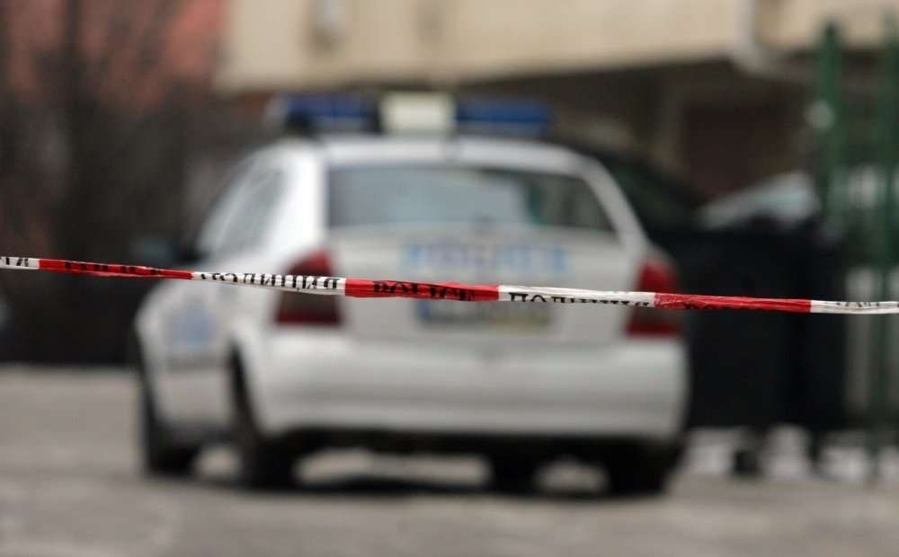 Полицията разследва мистериозна смърт на 17-годишен ученик в Панагюрище. Тийнейджърът