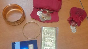 Митническите служители задържаха контрабандни златни изделия за над 137 000