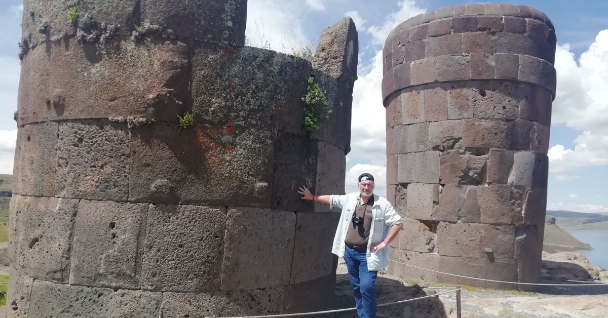 Проф. Николай Овчаров намира близки черти между вярванията на инките