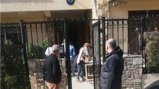 В Кипър изборният ден протича спокойно без нарушения но със