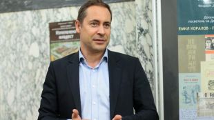 Борис Станимиров, учредител на ДСБ, депутат в 43-то НС, политически анализатор, пред „Труд news“: Яловите политици превърнаха Радев в едноличен властник