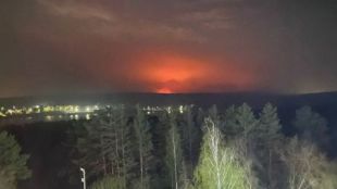 Горски пожар е обхванал склад за барут в Русия снощи