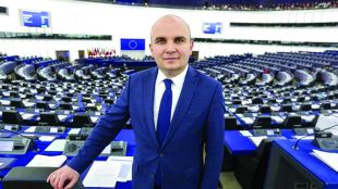 Документът ще бъде гласуван след месециГрупата Обнови Европа в Европейския
