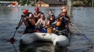 Русия съобщи че жертвите на наводненията в контролираните от нея