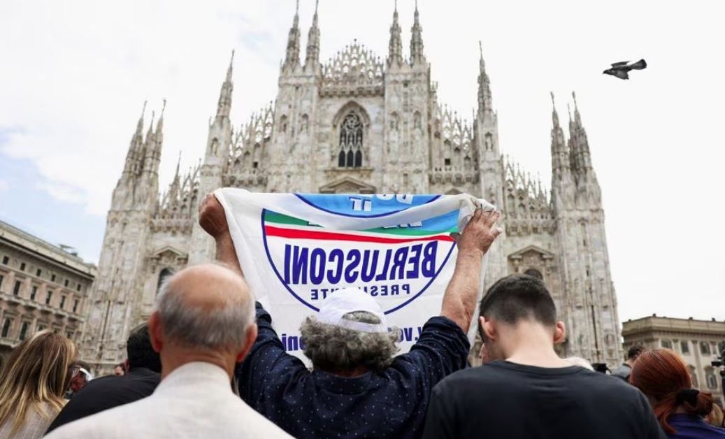 Италия се прости с четирикратния си бивш премиерОпелото се състоя