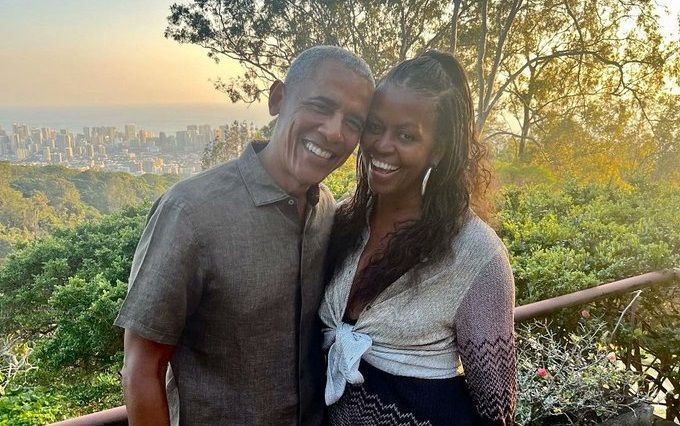 Бившият американски президент Барак Обама и съпругата му Мишел са
