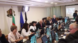 Шестимата членове на Прокурорската колегия на ВСС оттеглиха първото предложение