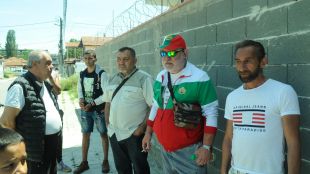 Роми от бургаския квартал ''Комлука'' се оплакват от кражби (СНИМКИ)