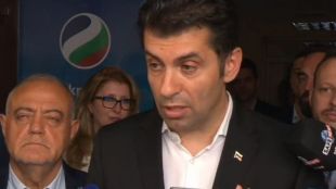 Продължаваме Промяната Демократична България ще поиска оставката на правителството Денков
