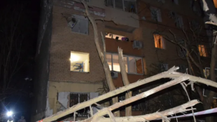 Трима души загинаха при нападение на руски дронове над Одеса