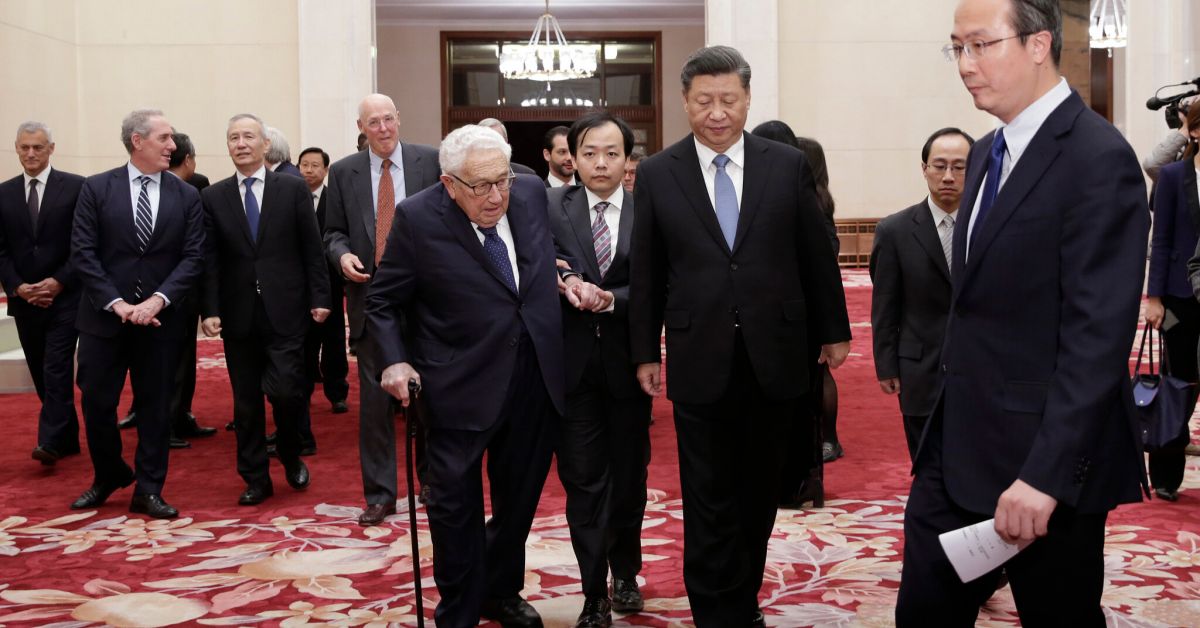 Китайският президент Си Цзинпин се срещна с ветерана на американската