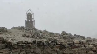 Сняг заваля на връх Мусала съобщават от MeteoBalkans При измерени 42