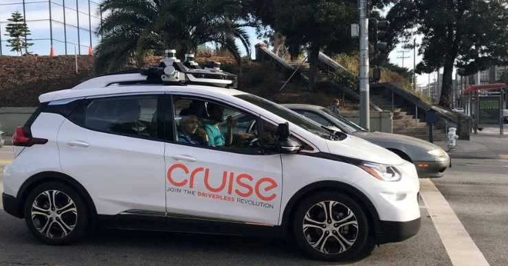 Калифорния даде тласък на индустрията за самоуправляващи се автомобили, съобщава