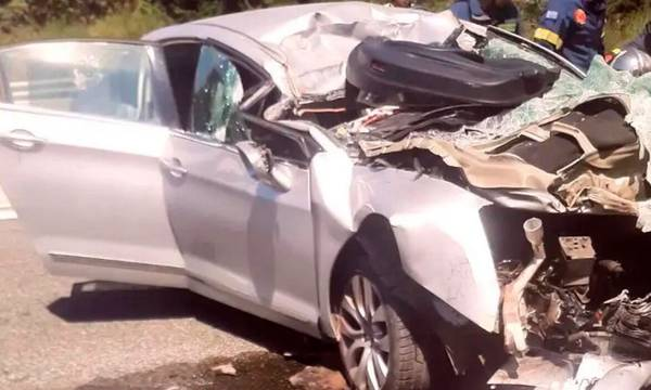 При зловеща автомобилна катастрофа на магистралата Солун-Серес, две непълнолетни деца