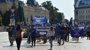 Национален синдикат Защита подновява протестите за възнагражденията на спешните медици