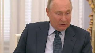 Президентът на Русия Владимир Путин проведе среща в щаба на