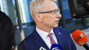 Премиерът Николай Денков обяви още че ще заведе дело срещу