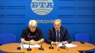 Пред медиите в Пловдив председателят на АБВ Румен Петков определи