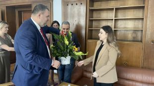 Народният представител Делян Пеевски се срещна със световната вицешампионка по