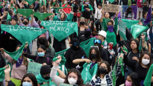 Върховният съд на Мексико декриминализира абортите в цялата страна съобщава