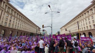 Миньорите и енергетиците протестират в София Работници от минния сектор