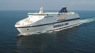В петък италианската Грималди най големият крайбрежен превозвач и гръцката държавна