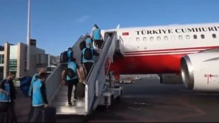 Група от 20 лекари отлетя тази сутрин с турския президентски